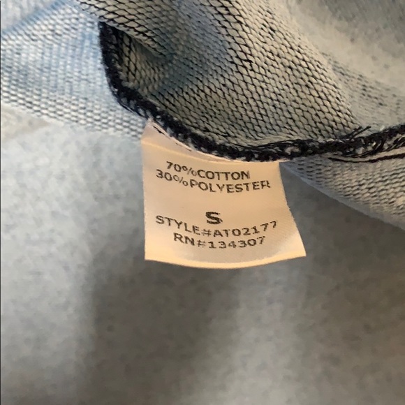 Lumiere Chambray Top - Picture 6 of 7